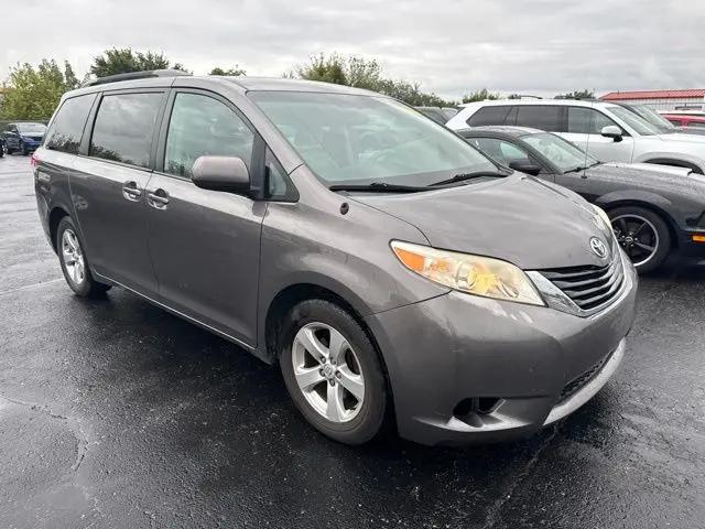 2014 Toyota Sienna LE V6 8 Passenger for sale in Cedar Falls, IA