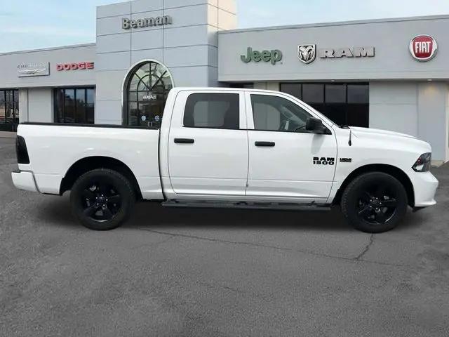 2017 Ram 1500 Express Crew Cab 4x2 57 Box