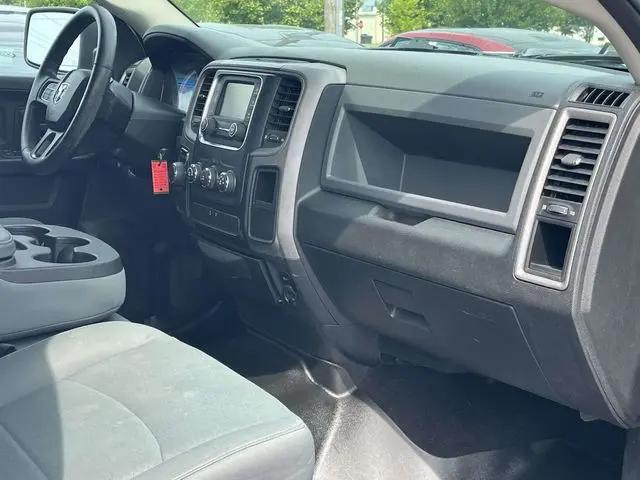 2017 Ram 1500 Express Crew Cab 4x2 57 Box