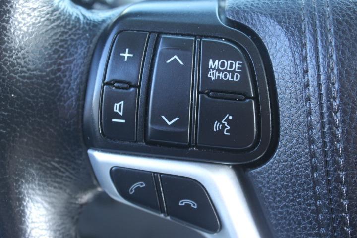 2019 Toyota Sienna XLE 8 Passenger