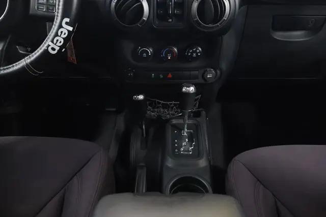 2013 Jeep Wrangler Unlimited Sport