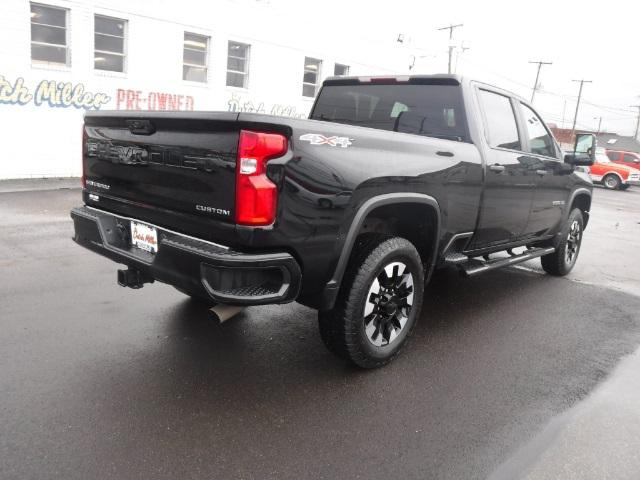 2020 Chevrolet Silverado 2500HD 4WD Crew Cab Standard Bed Custom