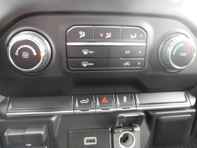 2020 Chevrolet Silverado 2500HD 4WD Crew Cab Standard Bed Custom