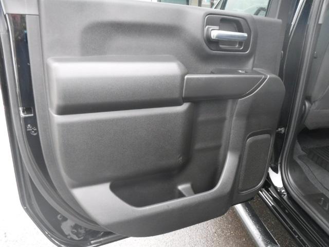 2020 Chevrolet Silverado 2500HD 4WD Crew Cab Standard Bed Custom