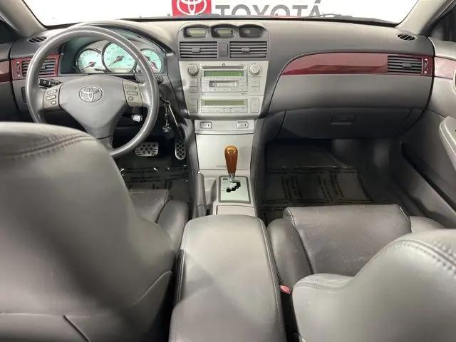 2004 Toyota Camry SLE V6