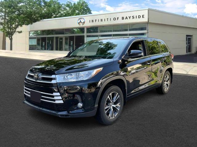 2018 Toyota Highlander LE Plus [3]