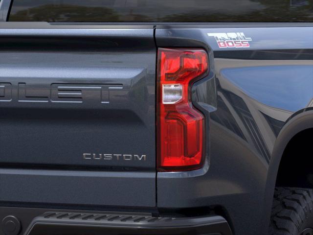 2021 Chevrolet Silverado 1500 4WD Crew Cab Short Bed Custom Trail Boss