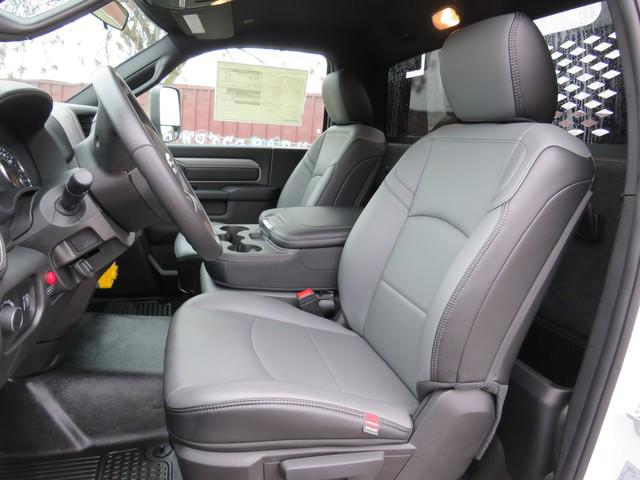 2021 Ram Ram 5500 Chassis Cab Tradesman/SLT