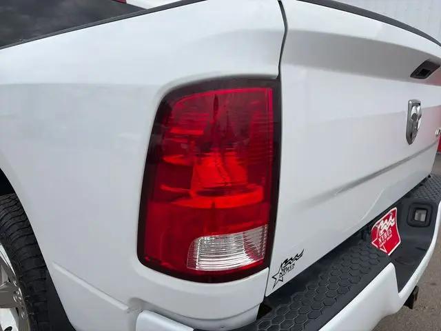 2018 Ram 1500 Express Crew Cab 4x4 5'7" Box