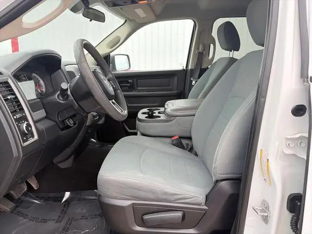 2018 Ram 1500 Express Crew Cab 4x4 5'7" Box