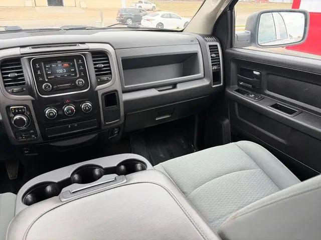 2018 Ram 1500 Express Crew Cab 4x4 5'7" Box