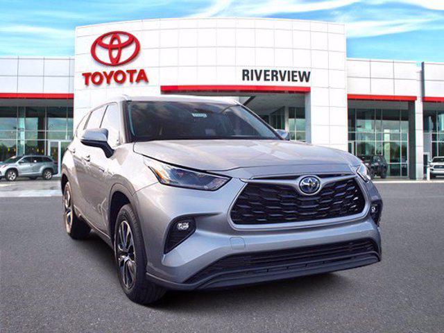 2021 Toyota Highlander Hybrid XLE for sale in Mesa, AZ