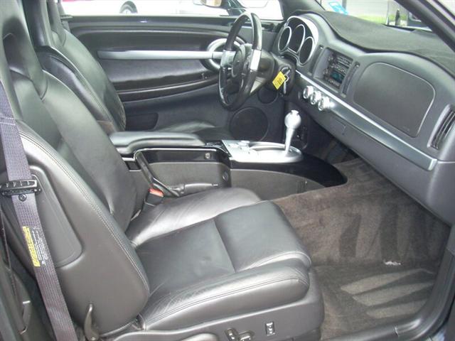 2004 Chevrolet SSR LS