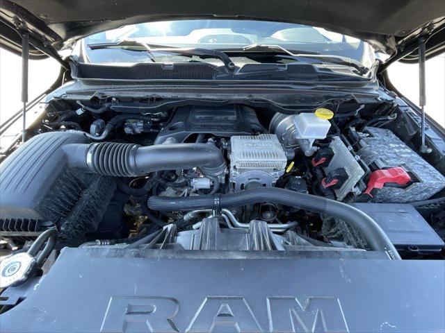 2019 Ram 1500 Laramie Crew Cab 4x4 5'7" Box