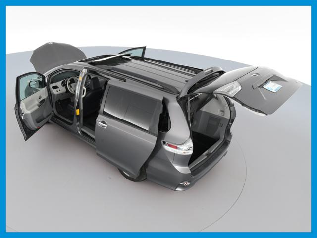 2013 Toyota Sienna SE