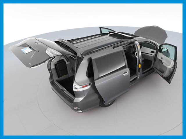 2013 Toyota Sienna SE