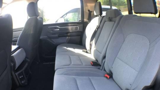 2019 Ram 1500 Big Horn/Lone Star Crew Cab 4x4 5'7" Box