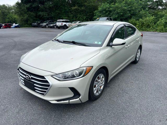 2017 Hyundai Elantra SE for sale in Carlisle, PA