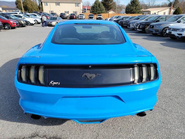 2017 Ford Mustang V6