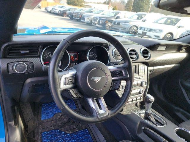 2017 Ford Mustang V6