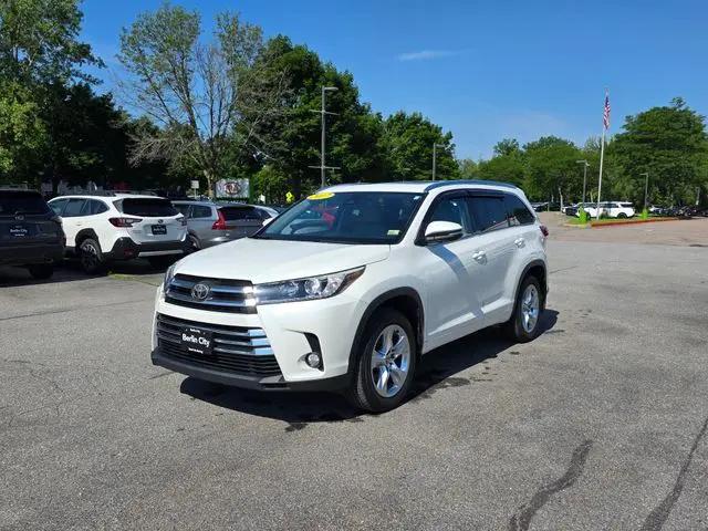 2017 Toyota Highlander Limited