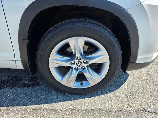 2017 Toyota Highlander Limited