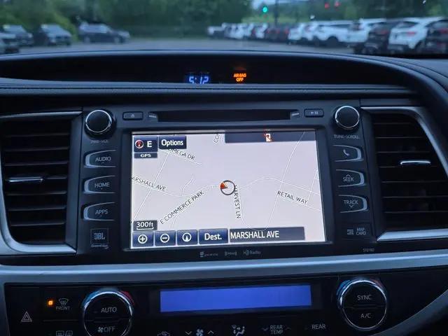 2017 Toyota Highlander Limited