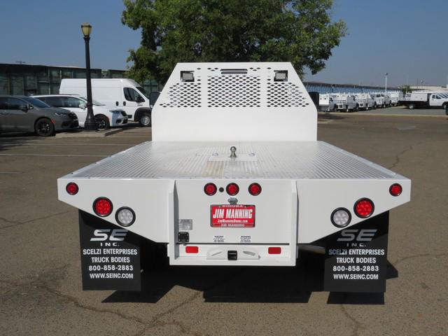 2021 Ram Ram 5500 Chassis Cab Tradesman/SLT