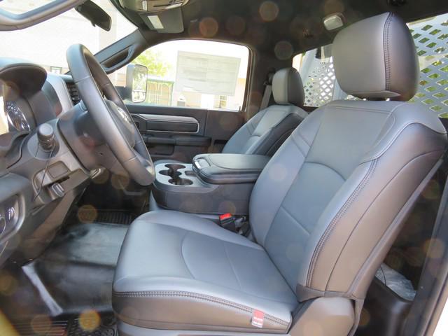 2021 Ram Ram 5500 Chassis Cab Tradesman/SLT