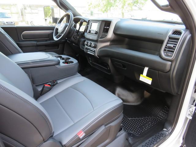 2021 Ram Ram 5500 Chassis Cab Tradesman/SLT