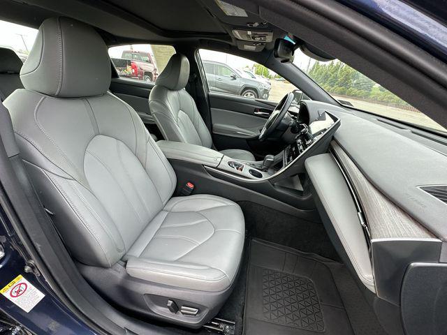 2019 Toyota Avalon XLE
