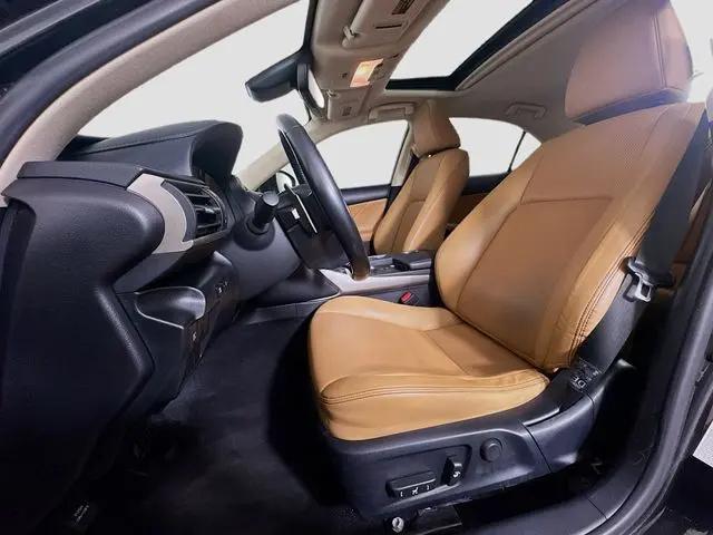 2017 Lexus IS 300 IS 300