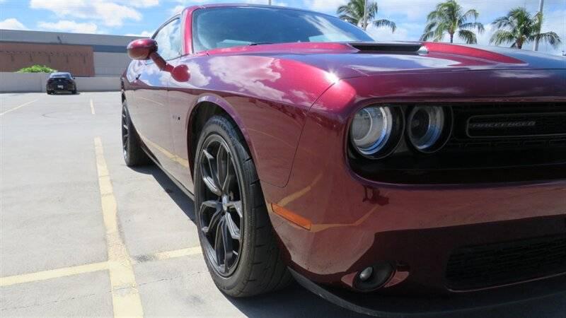 2017 Dodge Challenger R/T