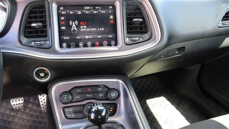 2017 Dodge Challenger R/T