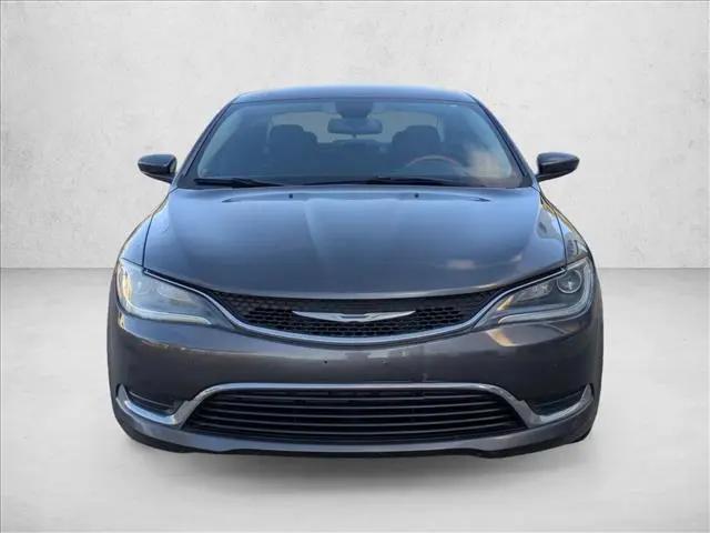 2016 Chrysler 200 Limited