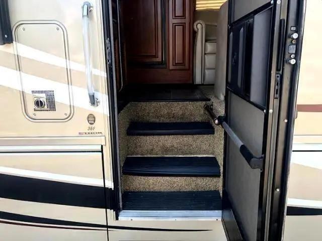 2009 Ford F-53 Super Duty F-550 Motorhome