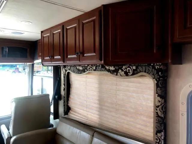 2009 Ford F-53 Super Duty F-550 Motorhome