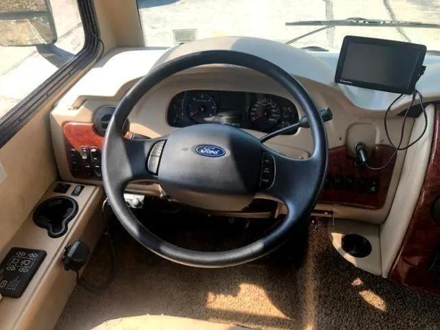 2009 Ford F-53 Super Duty F-550 Motorhome