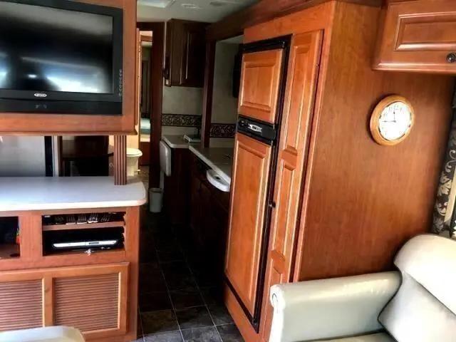 2009 Ford F-53 Super Duty F-550 Motorhome