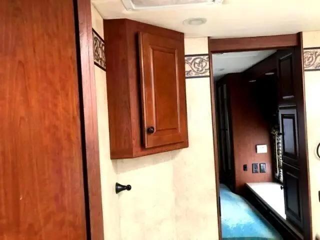 2009 Ford F-53 Super Duty F-550 Motorhome