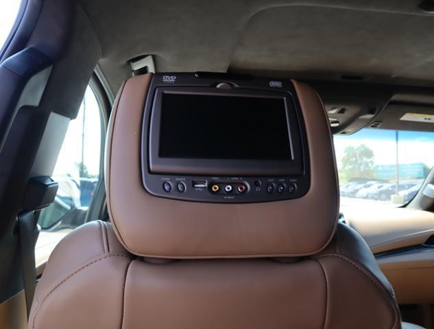 2018 Cadillac Escalade ESV Platinum
