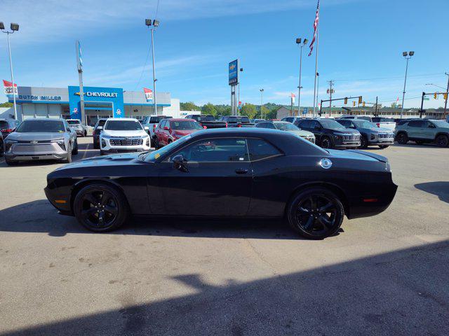 2014 Dodge Challenger SXT Plus