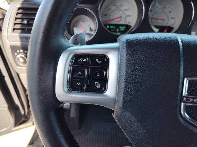 2014 Dodge Challenger SXT Plus