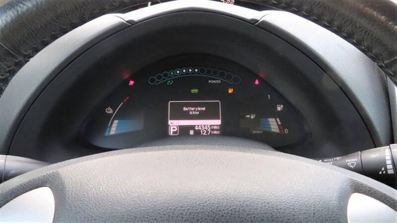 2014 Nissan LEAF S