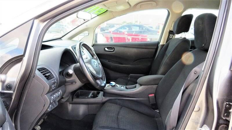 2014 Nissan LEAF S