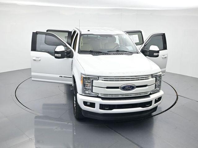 2017 Ford F-350 LARIAT