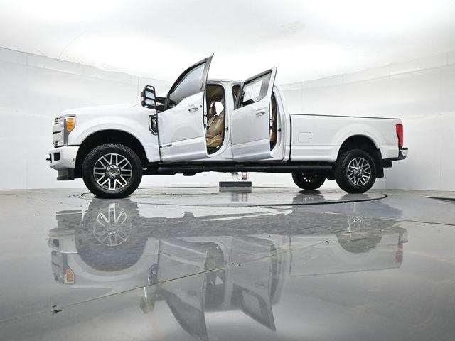 2017 Ford F-350 LARIAT