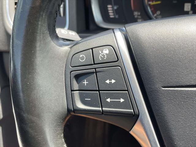 2018 Volvo S60 Cross Country T5