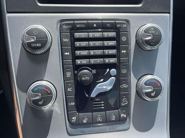 2018 Volvo S60 Cross Country T5