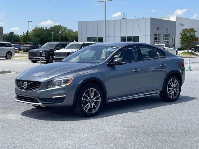 2018 Volvo S60 Cross Country T5